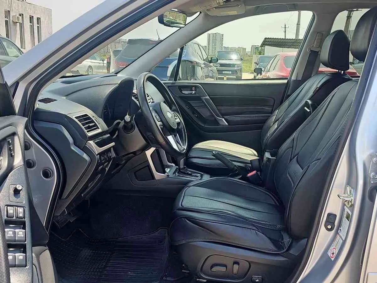 SUBARU Forester - 9