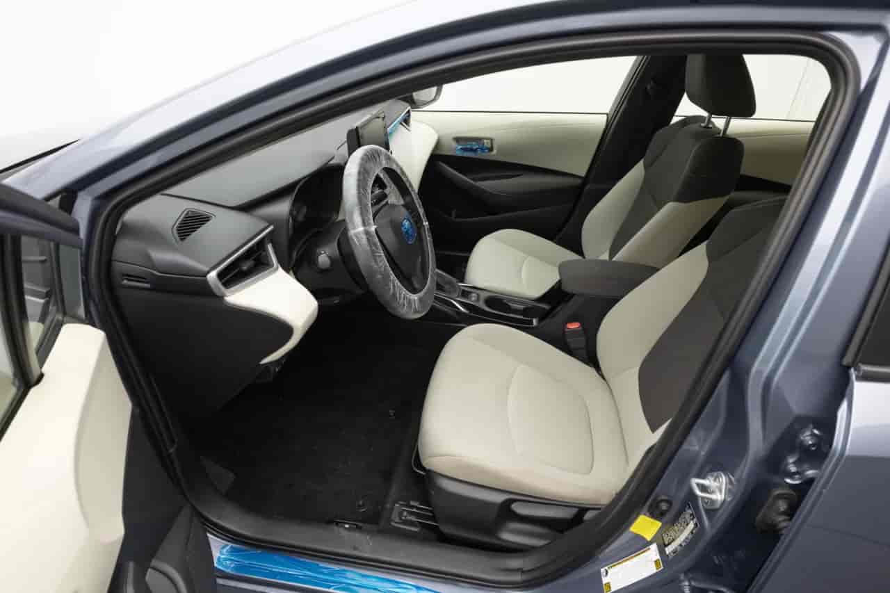 TOYOTA Corolla - 9