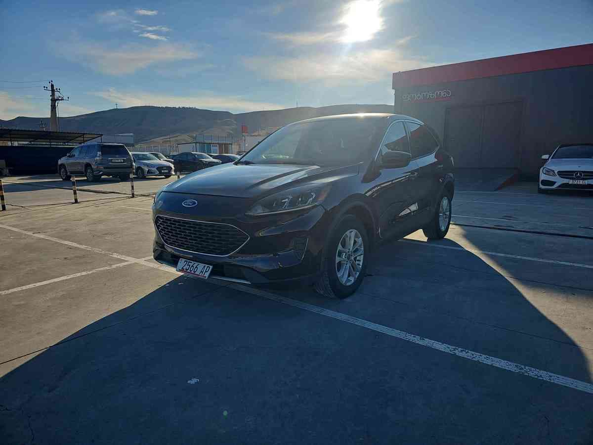 FORD Escape - 1