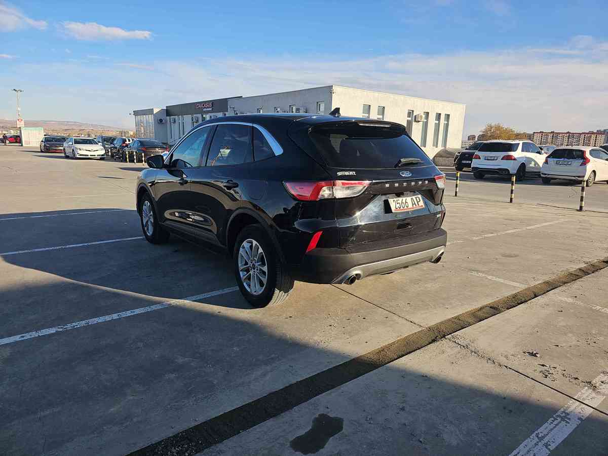 FORD Escape - 6