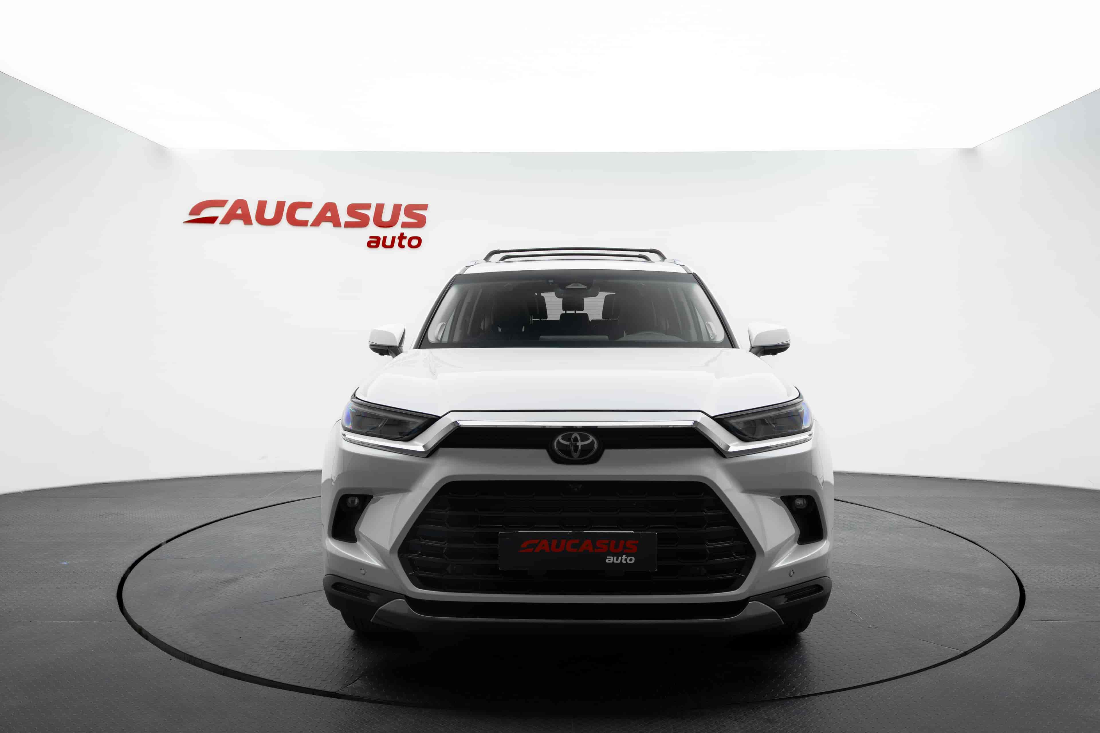 TOYOTA Grand Highlander - 2