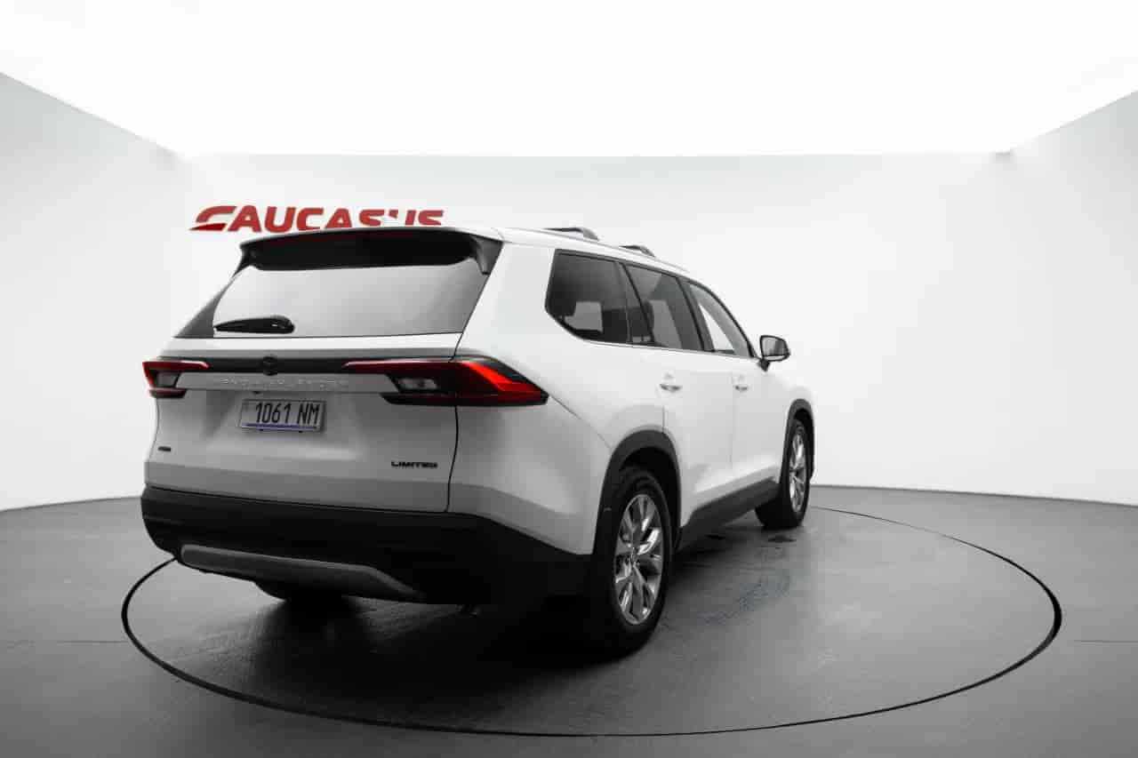 TOYOTA Grand Highlander - 4