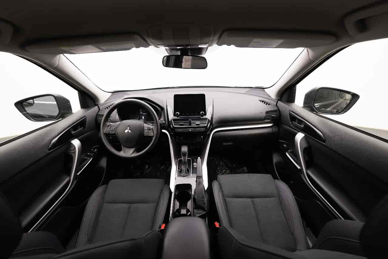MITSUBISHI Eclipse Cross - 9