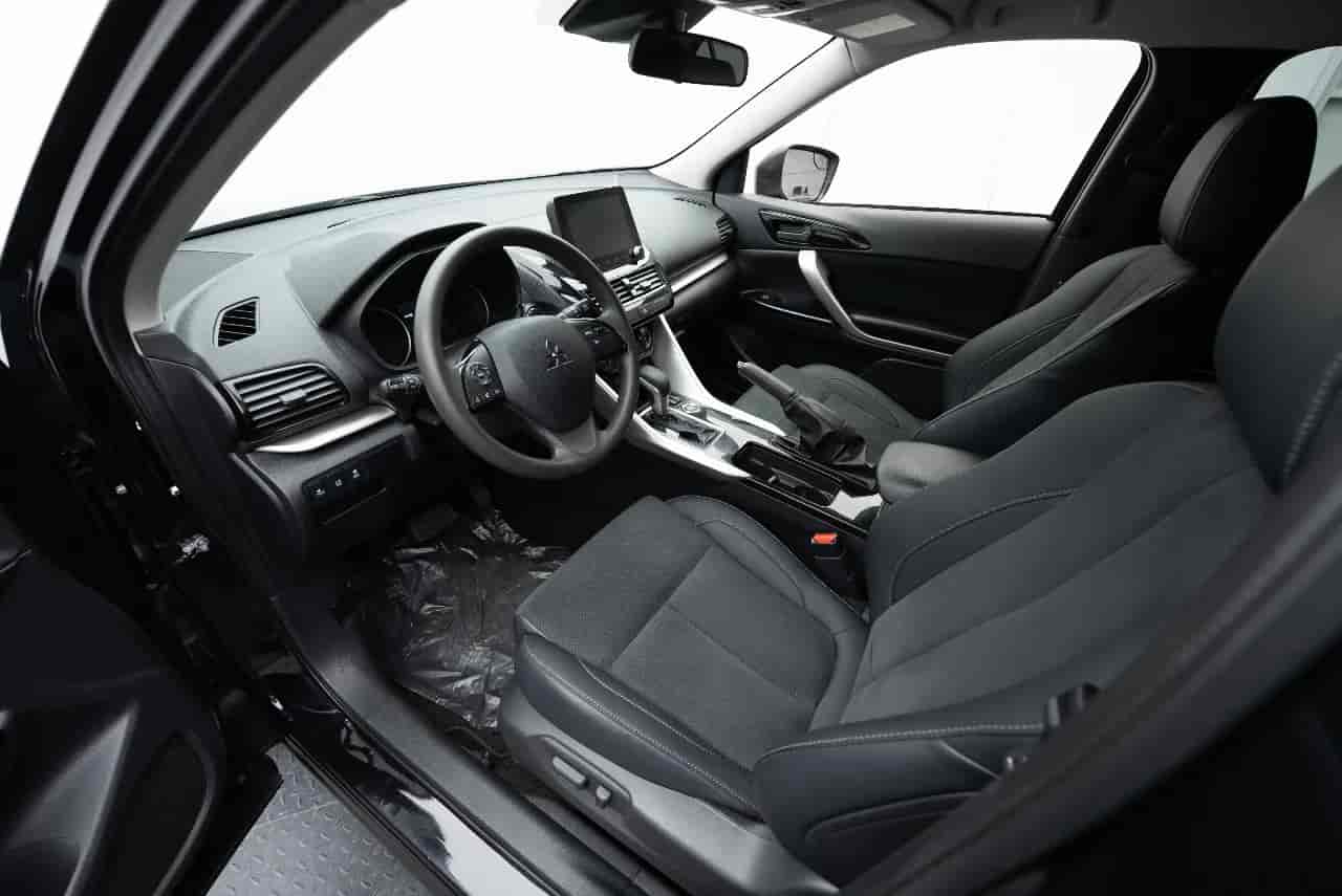 MITSUBISHI Eclipse Cross - 10