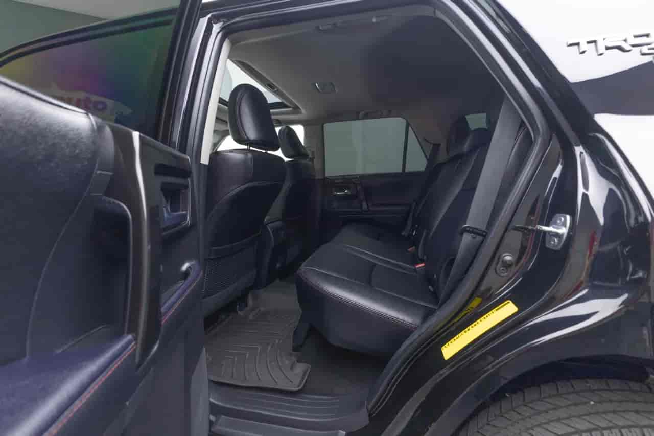 TOYOTA 4Runner - 9