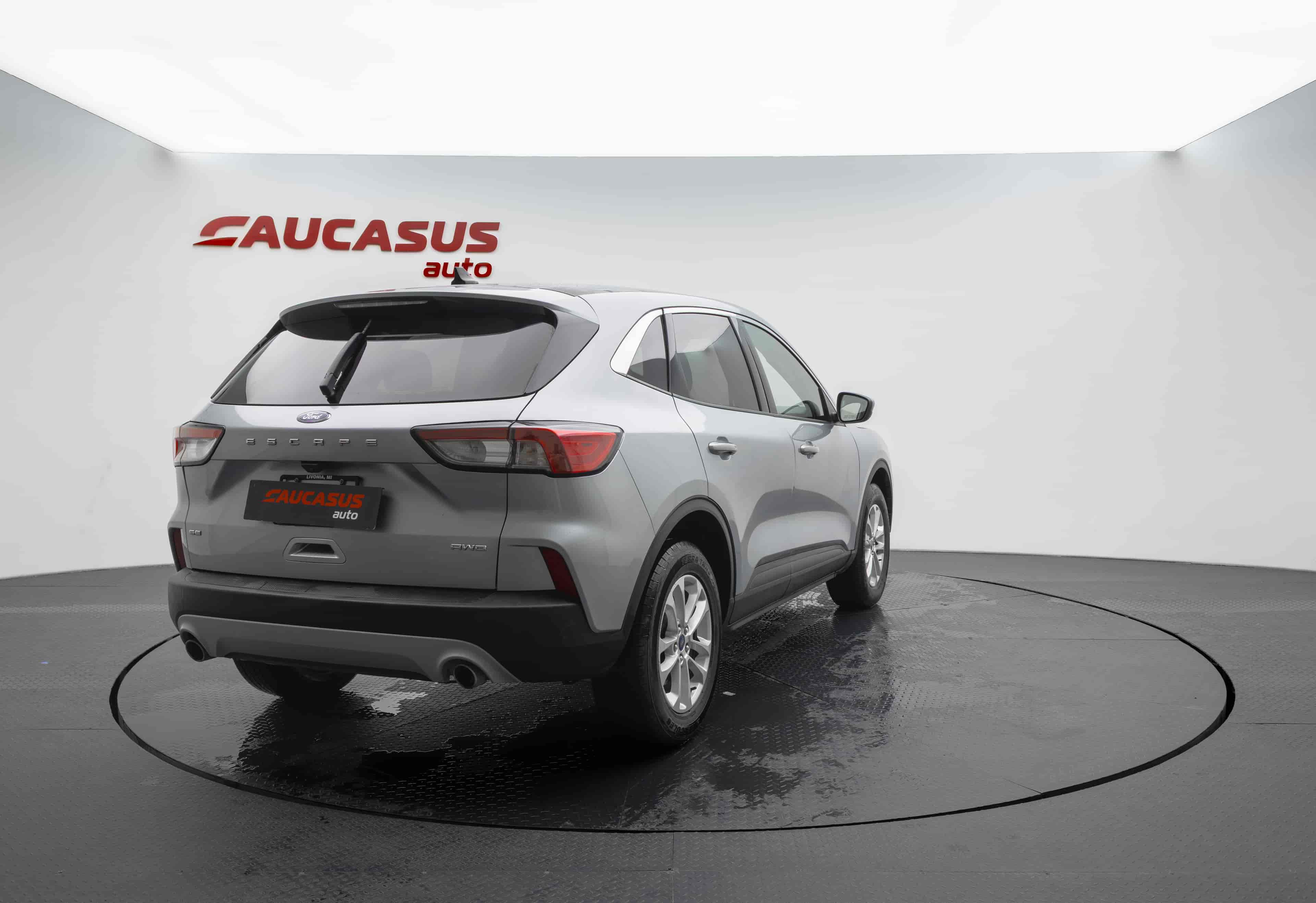 FORD Escape - 4