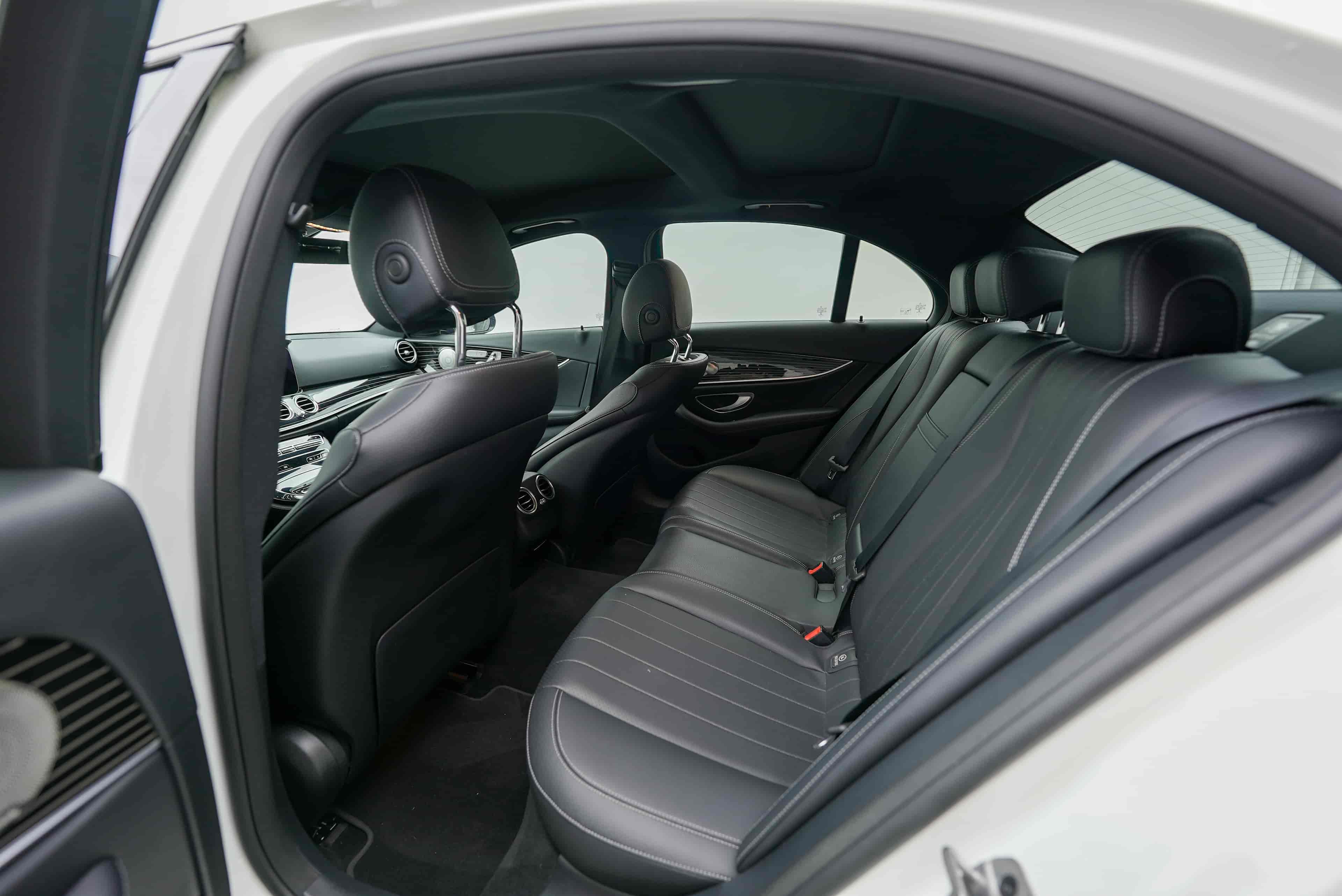 MERCEDES-BENZ E-Class - 9