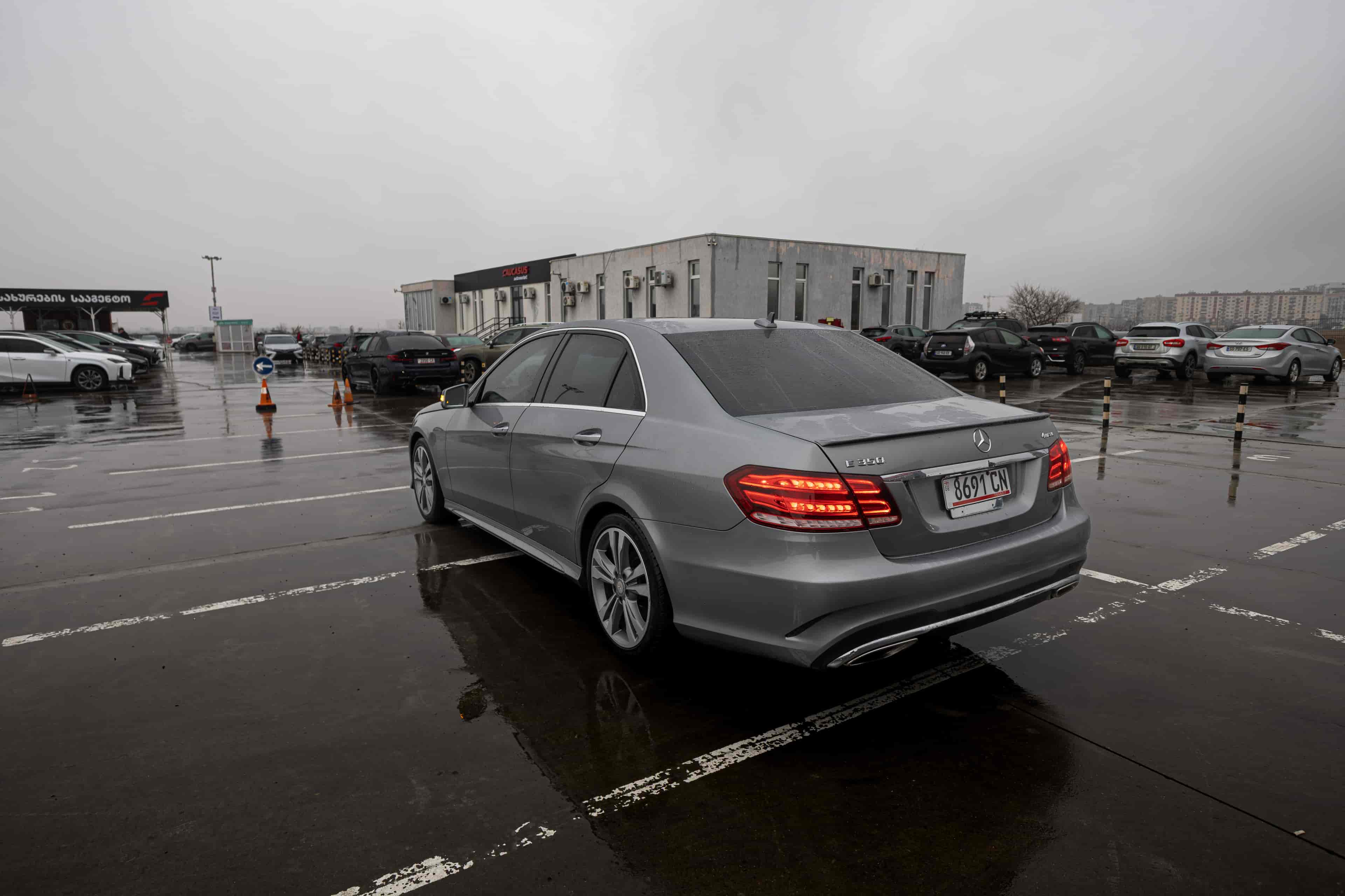 MERCEDES-BENZ E-Class - 6