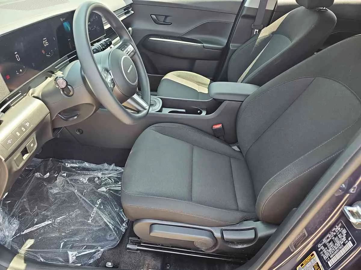 HYUNDAI Kona - 10