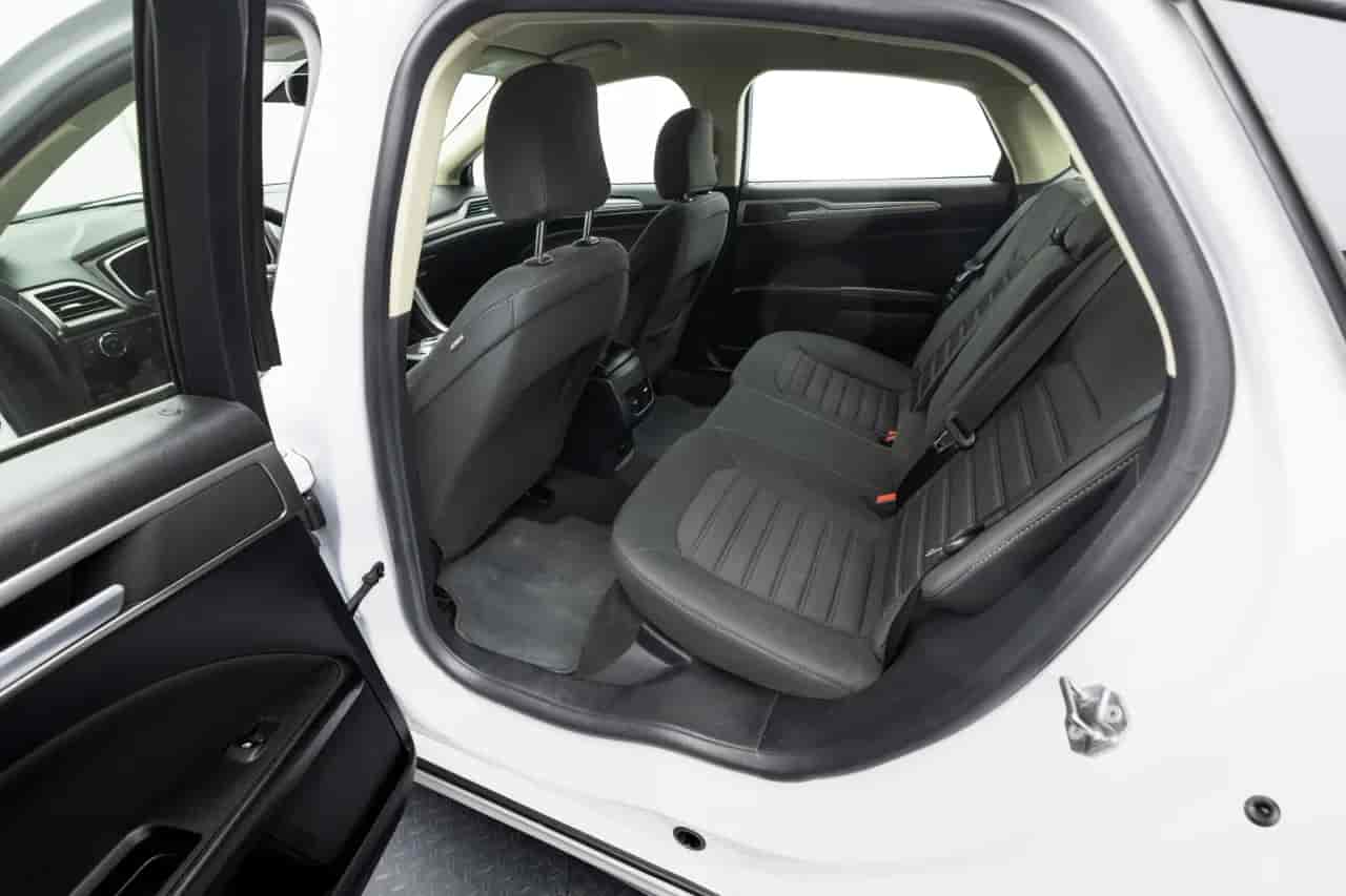 FORD Fusion - 2