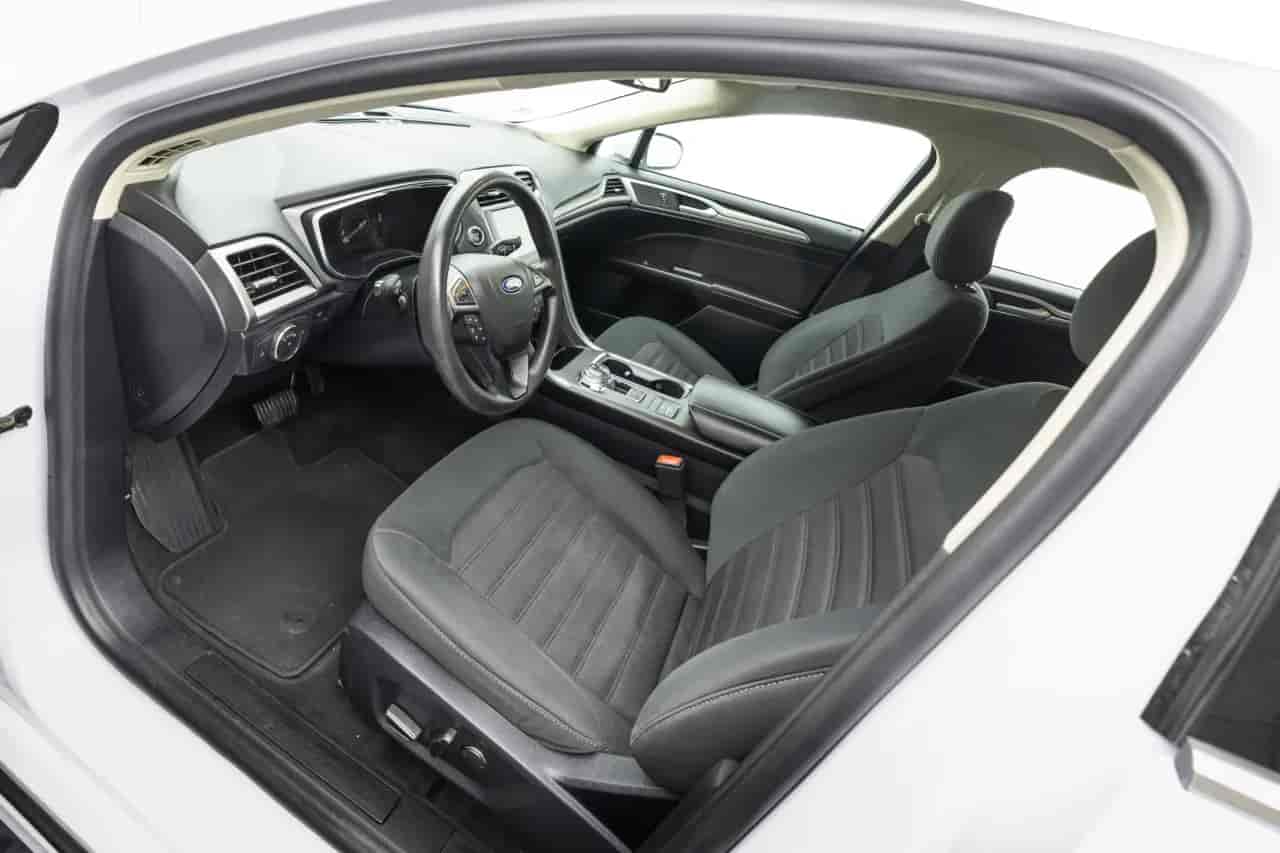 FORD Fusion - 3