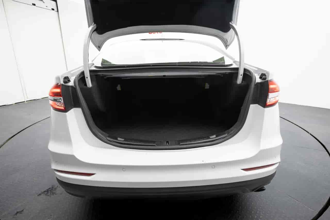 FORD Fusion - 8