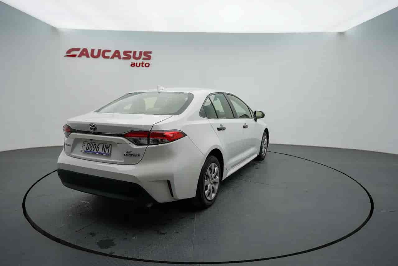 TOYOTA Corolla - 4