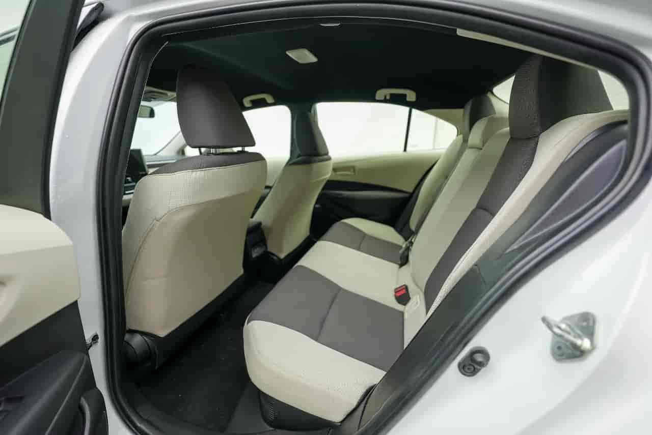 TOYOTA Corolla - 7