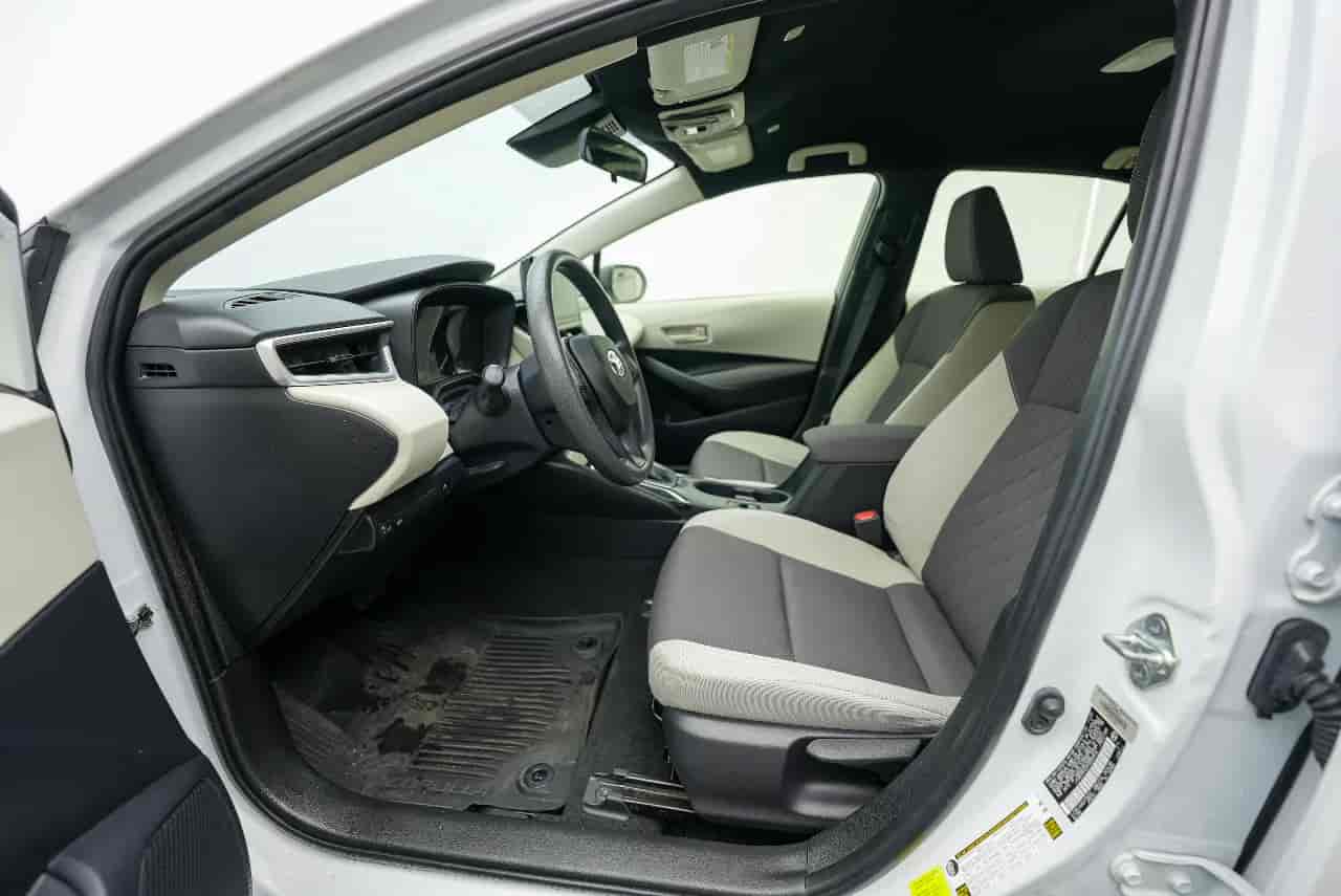 TOYOTA Corolla - 9