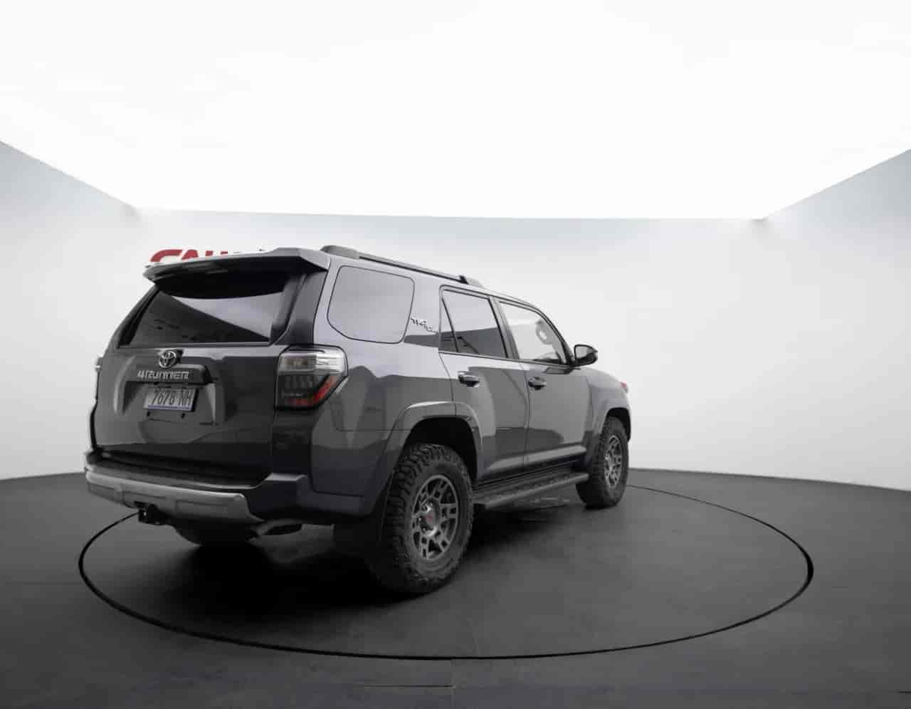TOYOTA 4-Runner - 4