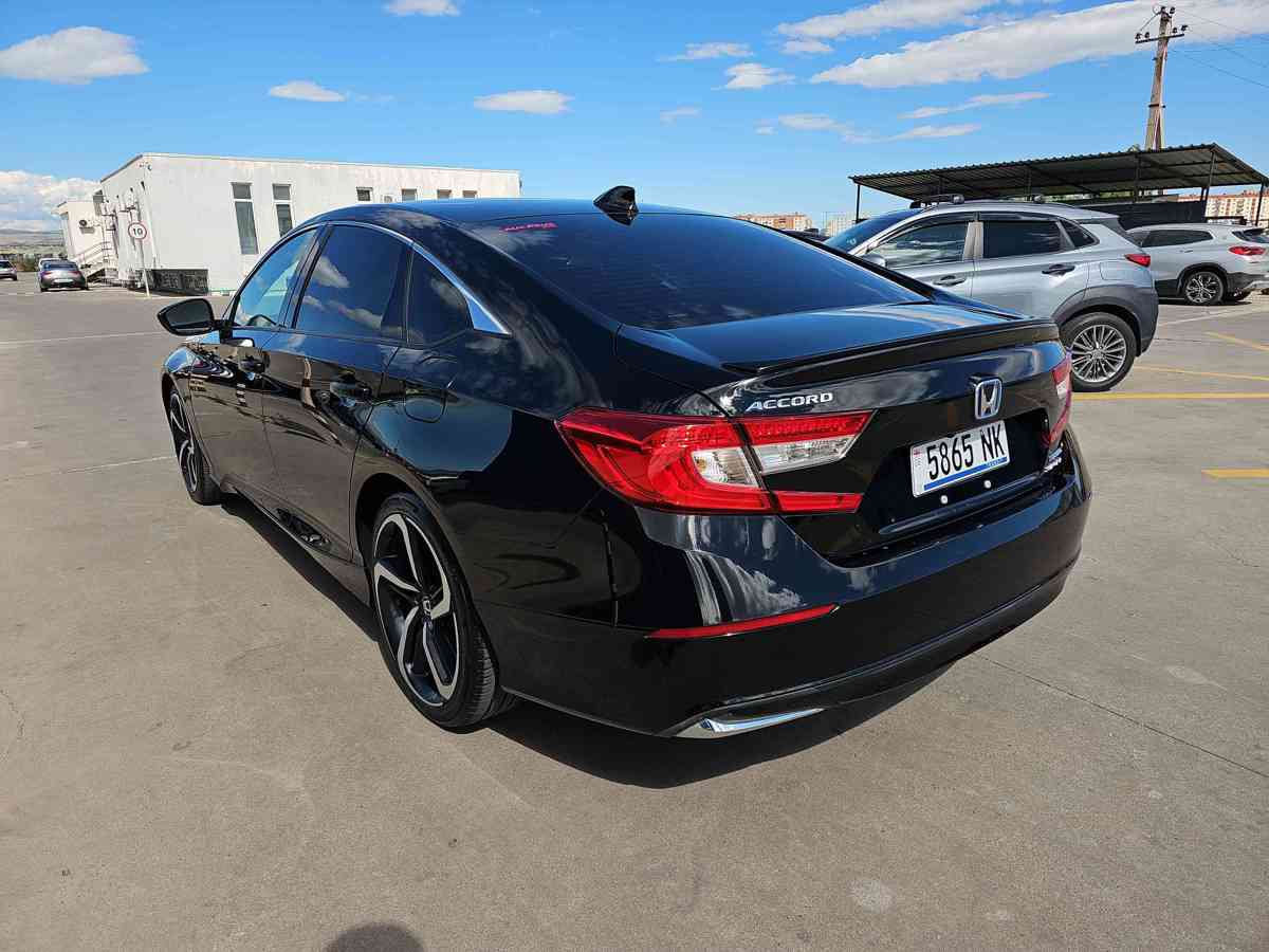 HONDA Accord - 6