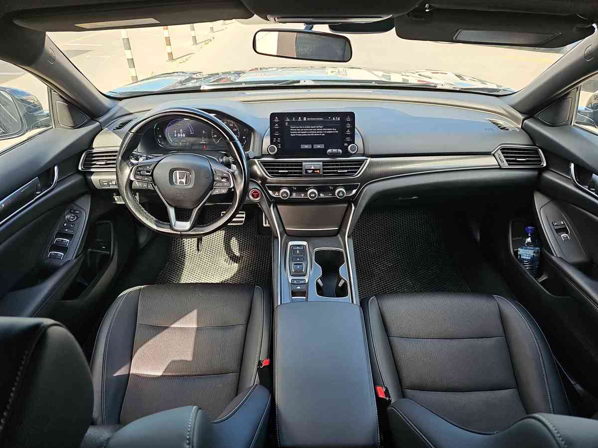HONDA Accord - 8