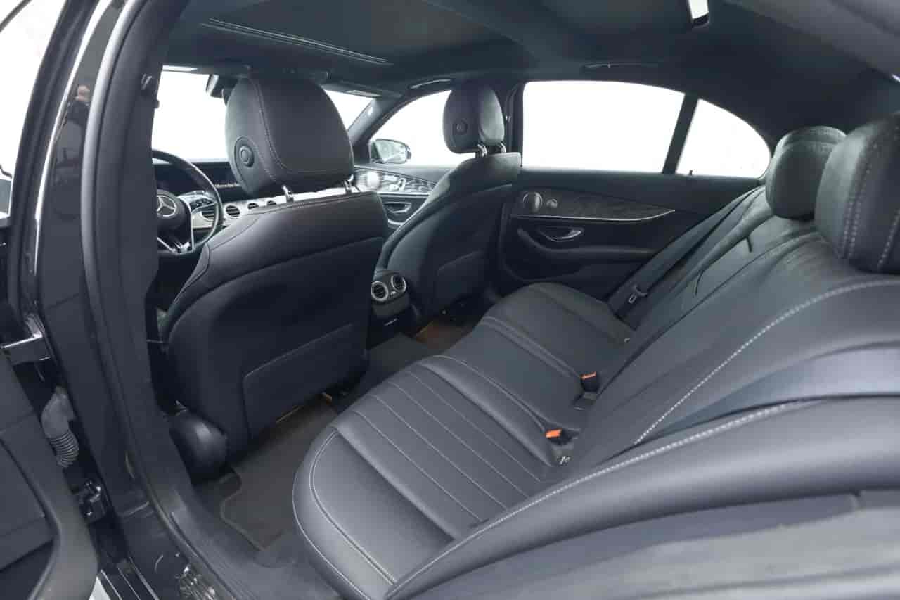 MERCEDES-BENZ E-Class - 8