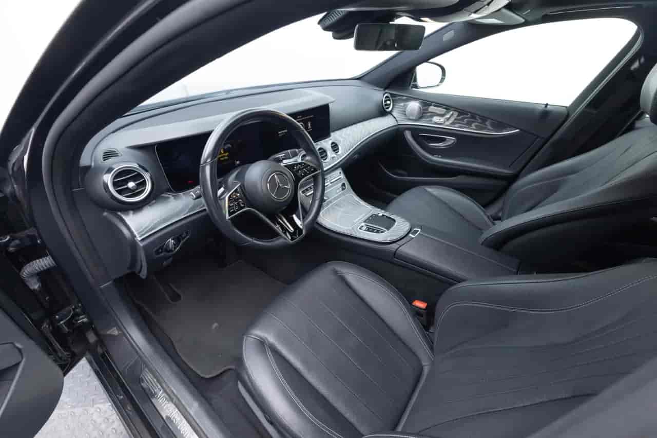 MERCEDES-BENZ E-Class - 10
