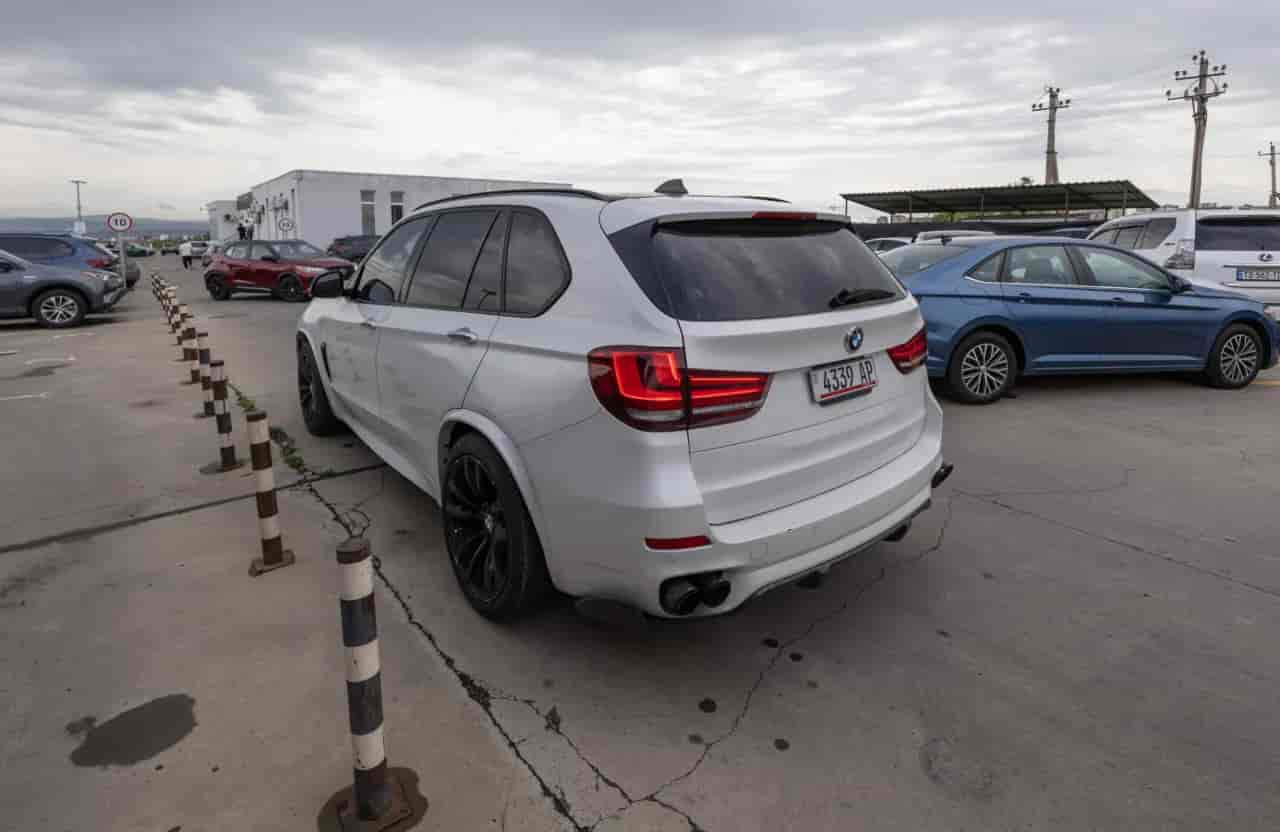 BMW X5 - 6