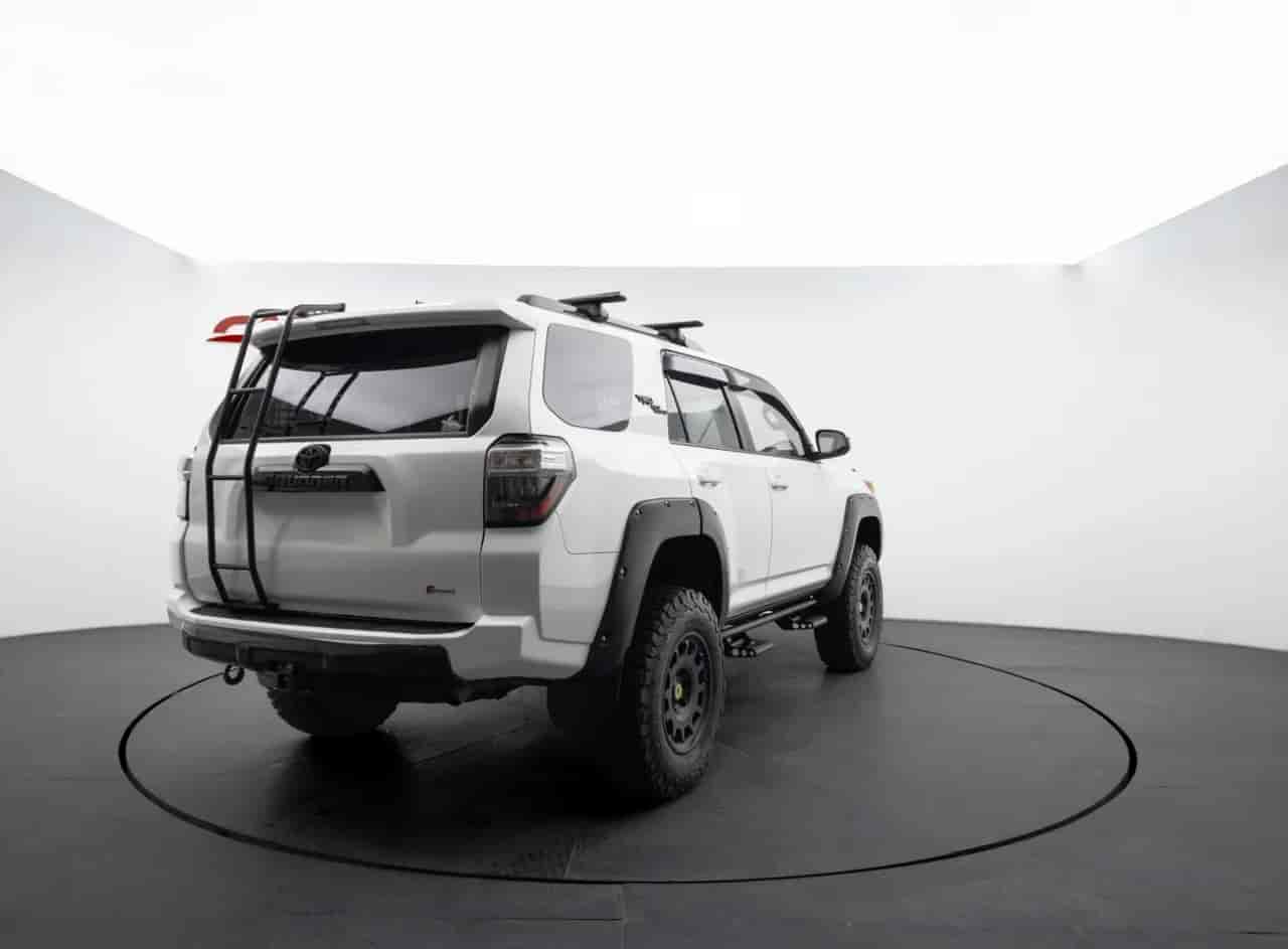 TOYOTA 4-Runner - 4
