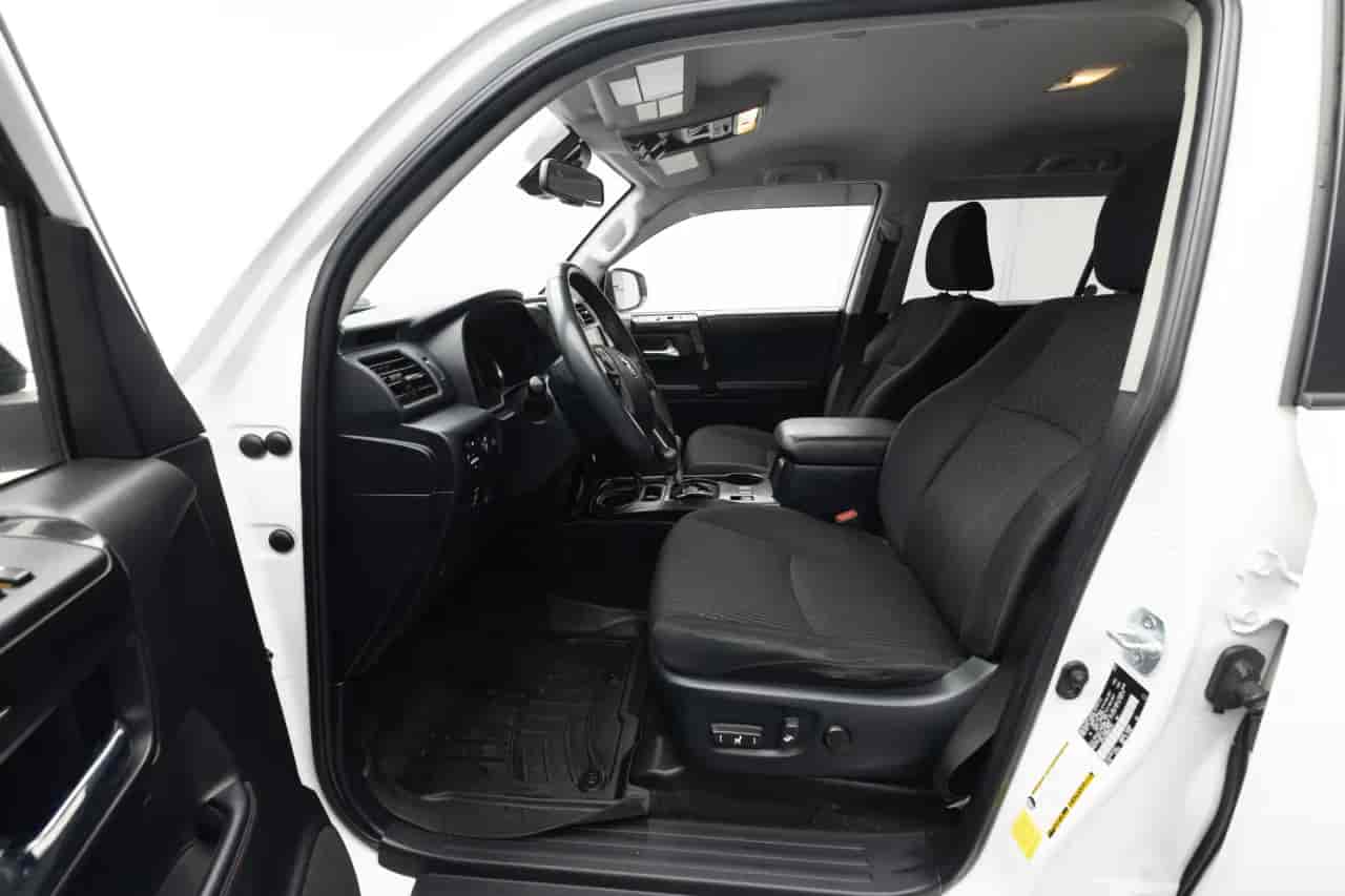 TOYOTA 4-Runner - 10