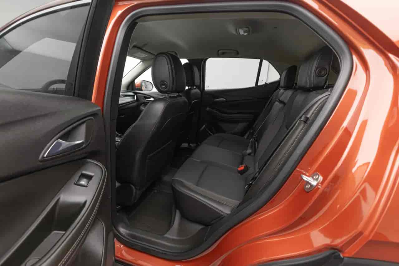 BUICK Encore GX - 8