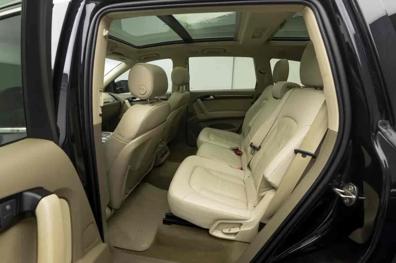 AUDI Q7 - 8