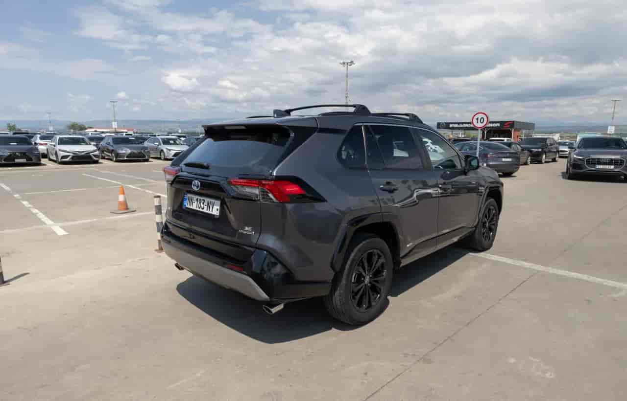 TOYOTA RAV4 - 4
