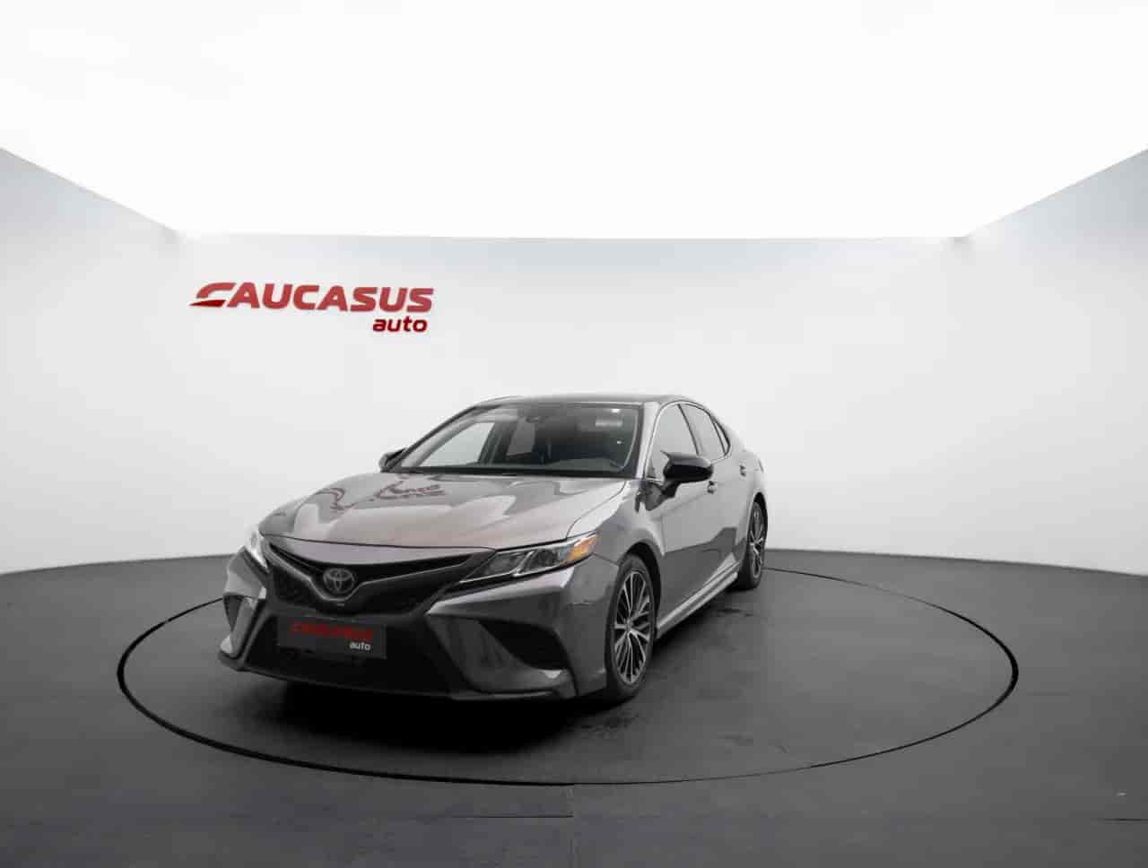 TOYOTA Camry - 1