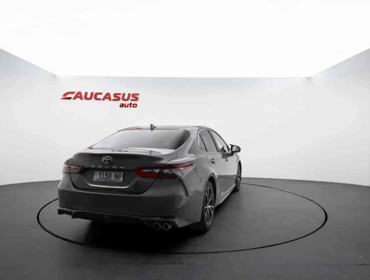 TOYOTA Camry - 4