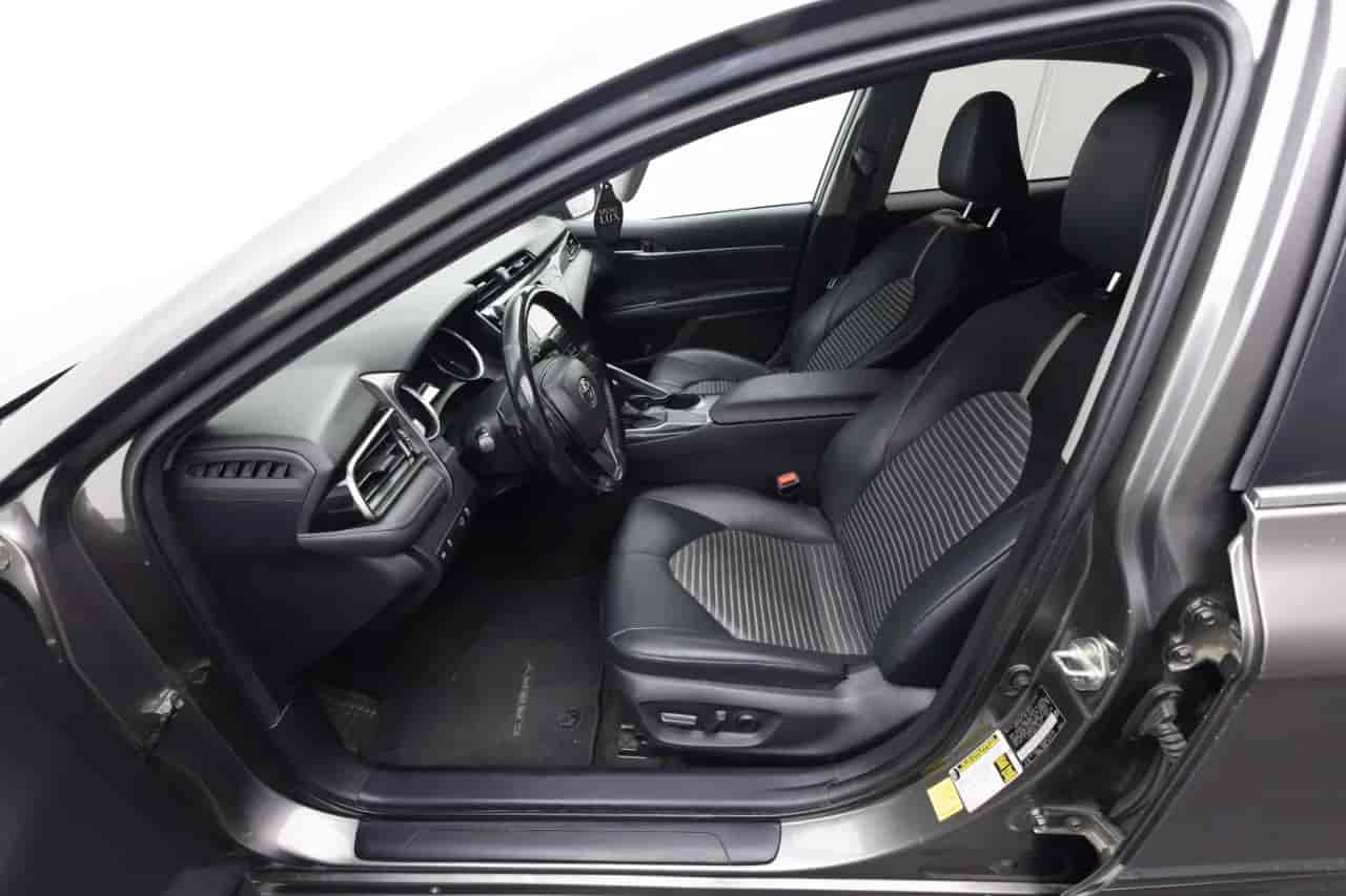 TOYOTA Camry - 9