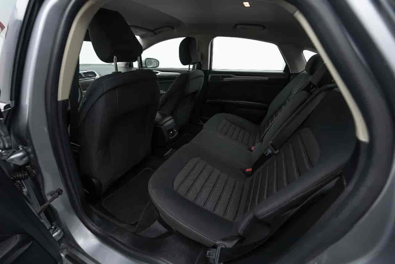 FORD Fusion - 8