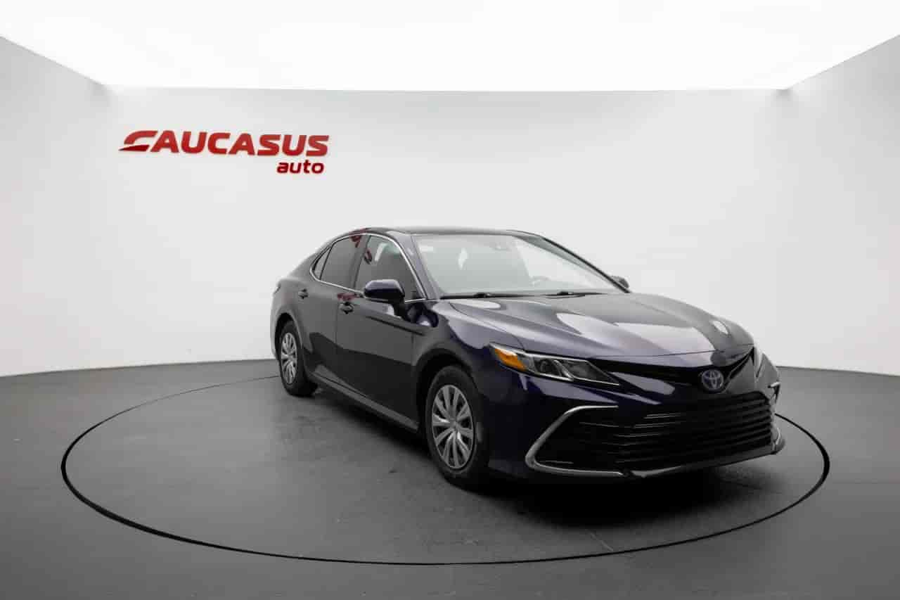 TOYOTA Camry - 3