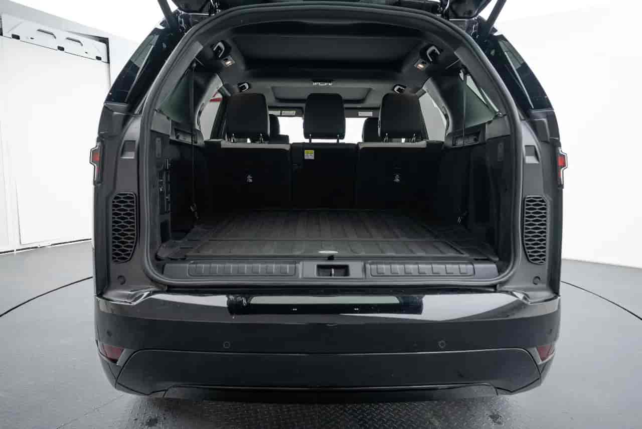LAND ROVER Discovery - 7