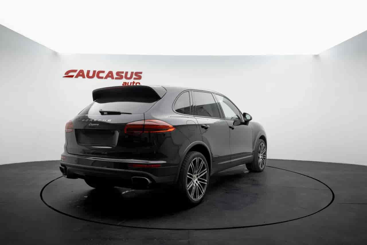 PORSCHE Cayenne - 5