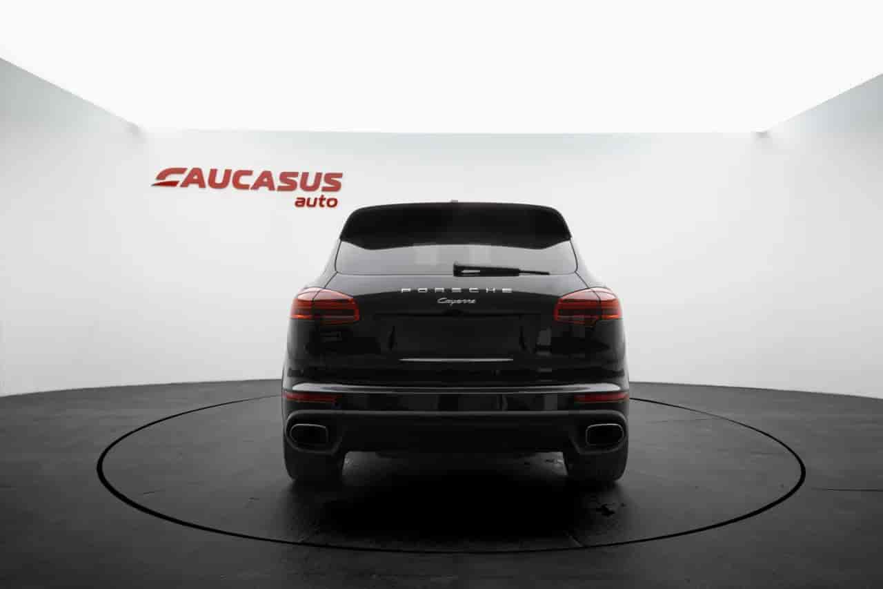 PORSCHE Cayenne - 6