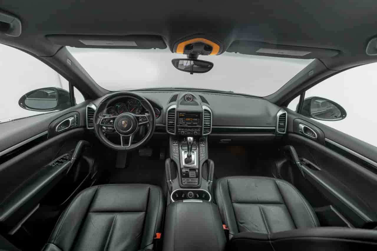 PORSCHE Cayenne - 10