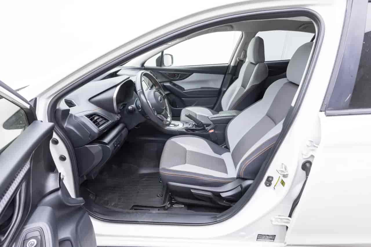 SUBARU Crosstrek - 10
