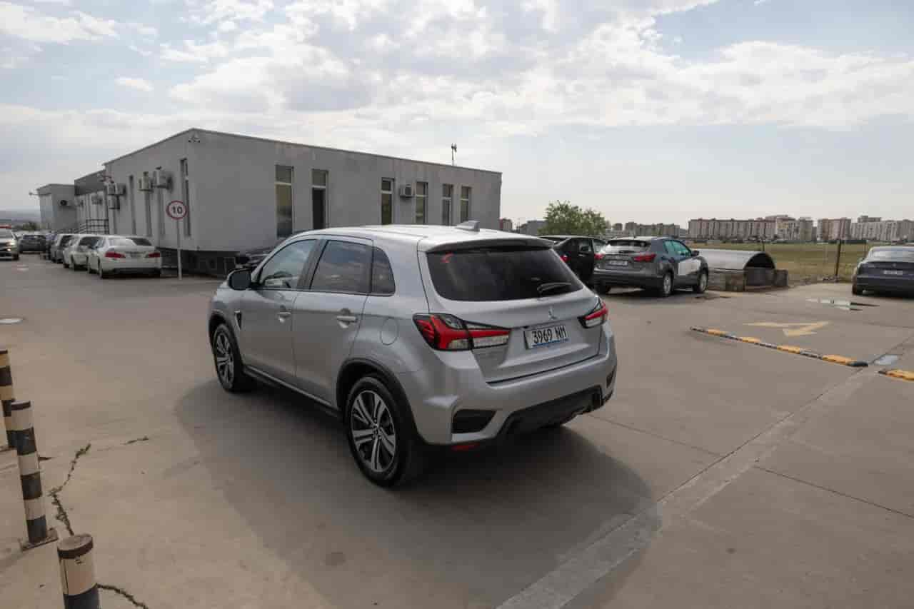 MITSUBISHI Outlander Sport - 6