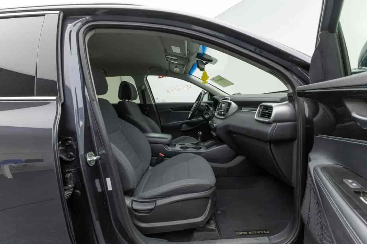 KIA Sorento - 8