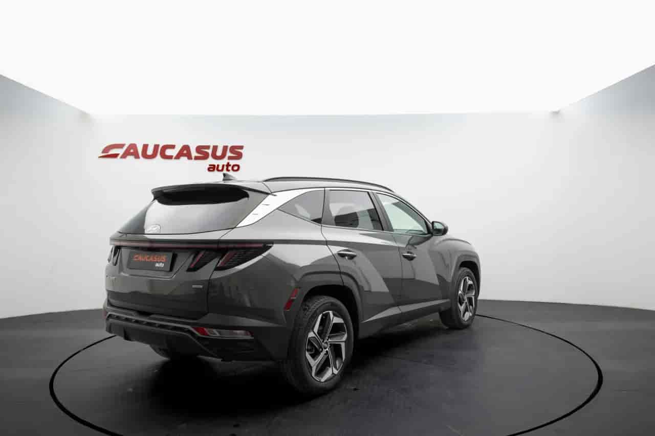 HYUNDAI Tucson - 10