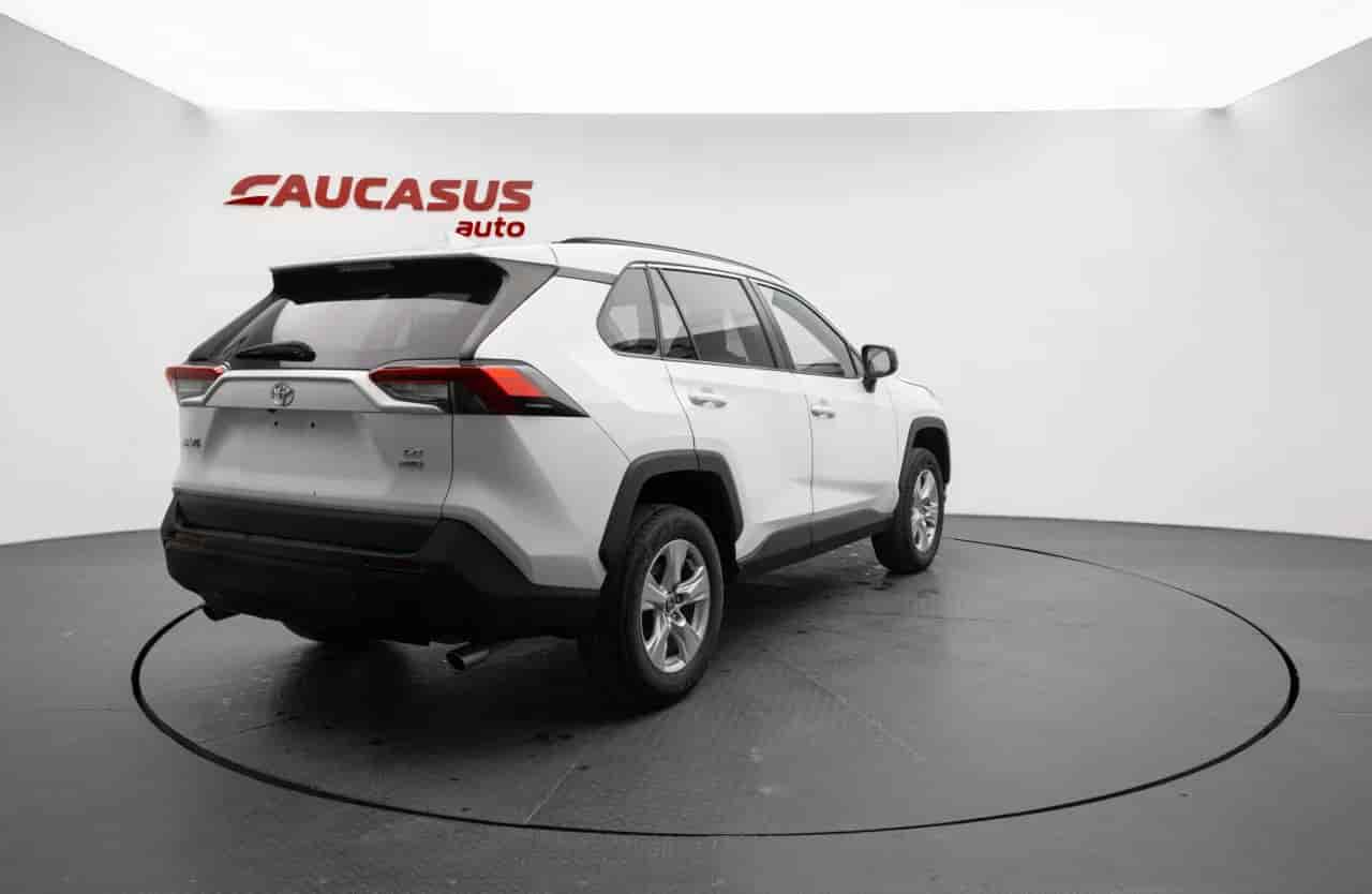 TOYOTA RAV4 - 4