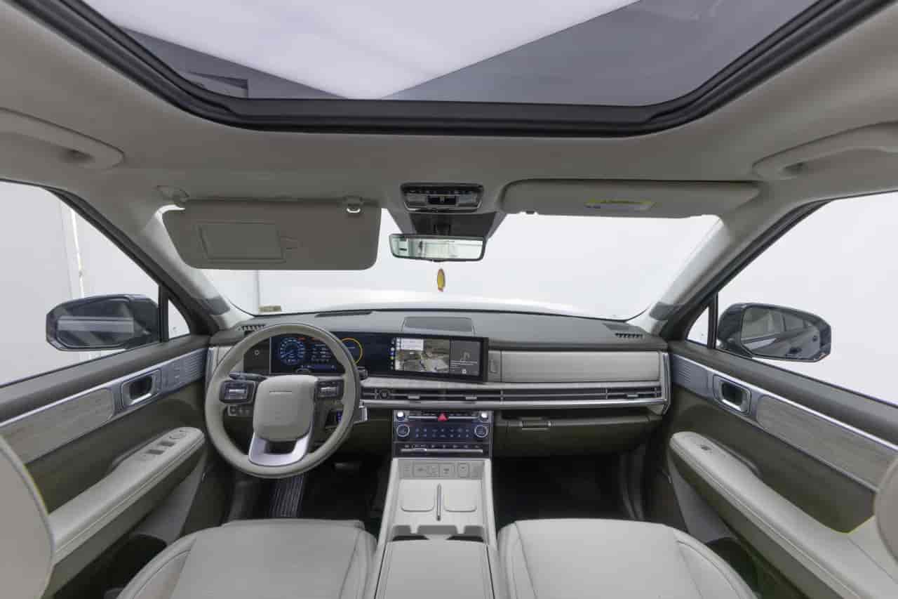 HYUNDAI Santa Fe - 9