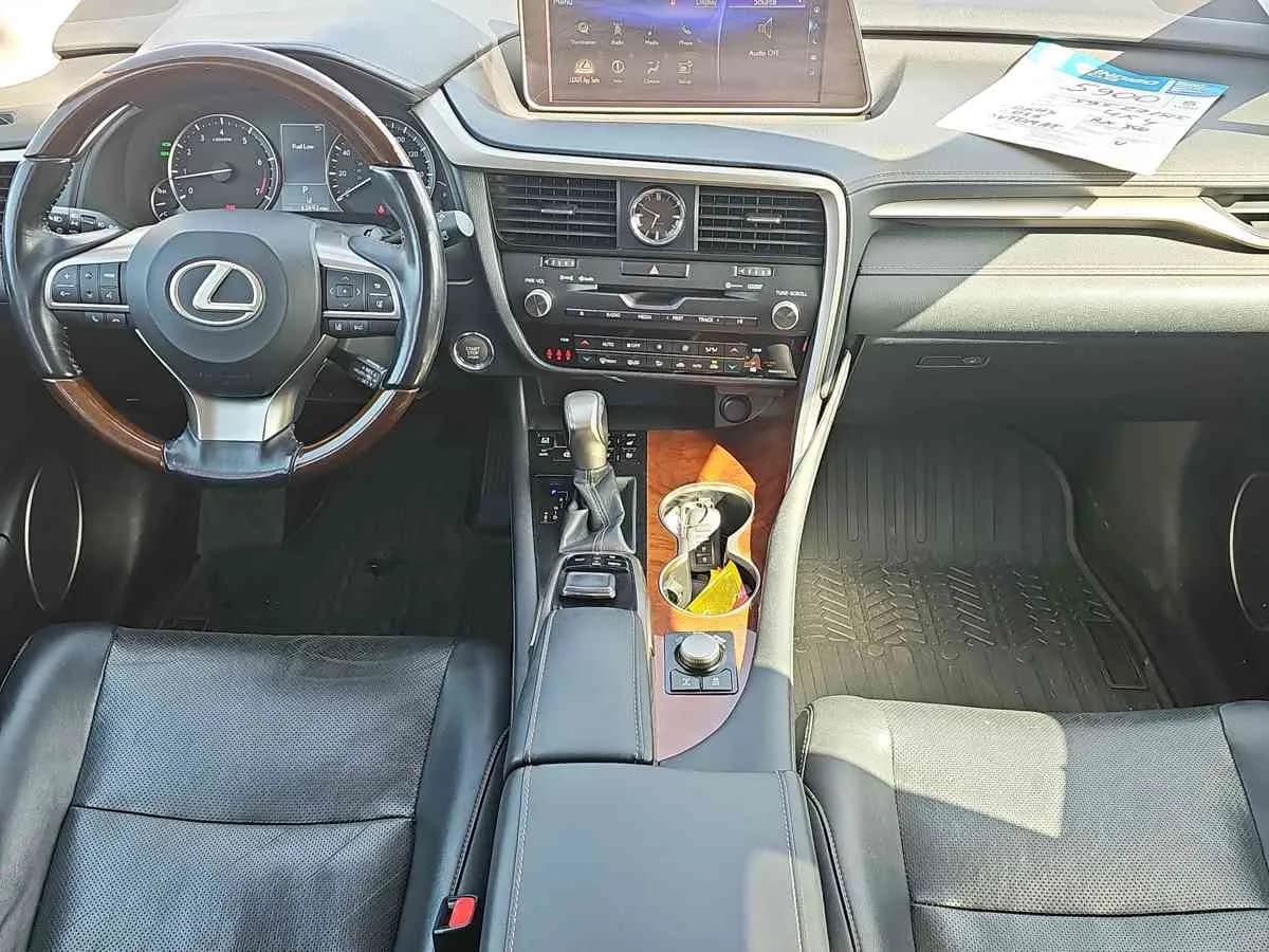 LEXUS RX - 8