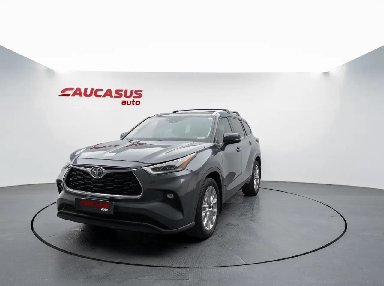 2020 TOYOTA Highlander