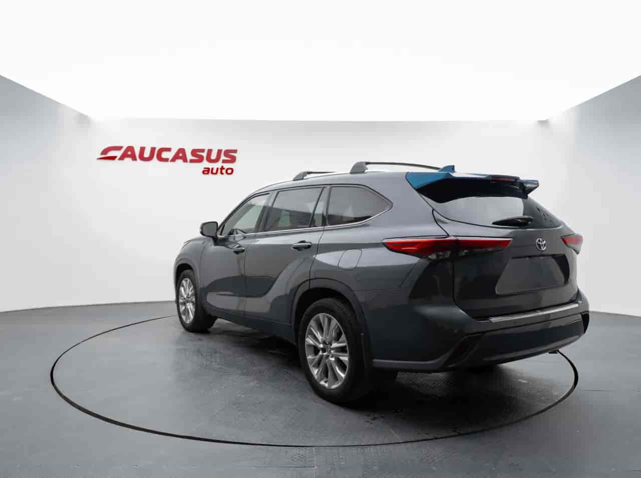 TOYOTA Highlander - 6