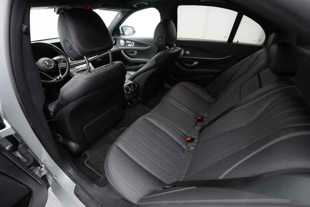 MERCEDES-BENZ E-Class - 8
