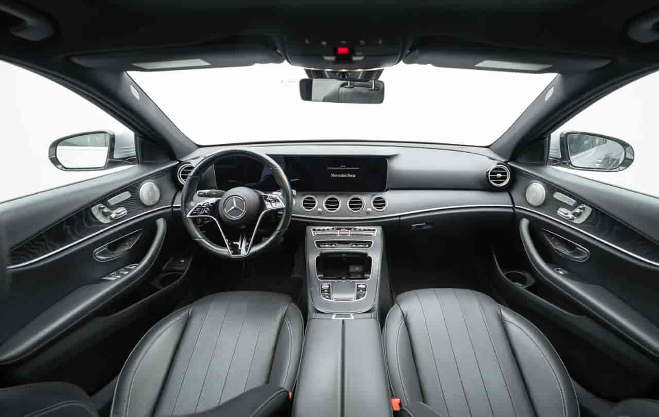 MERCEDES-BENZ E-Class - 9